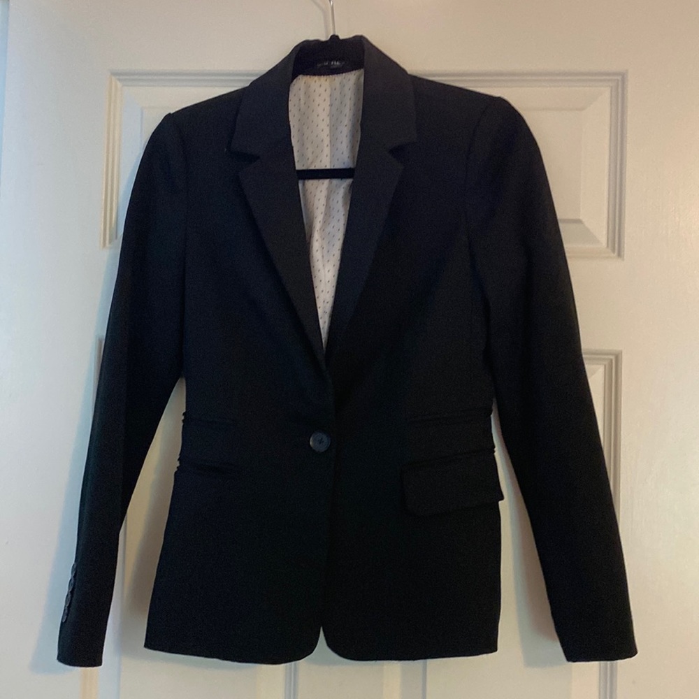 Black blazer